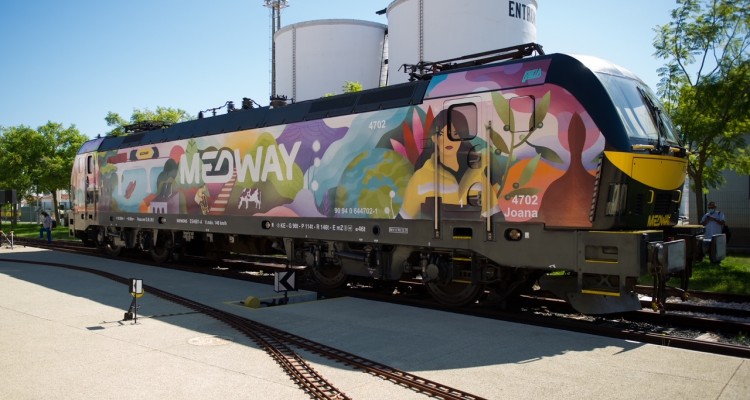 MEDWAY partners with Kruella D'Enfer to promote train use through Art