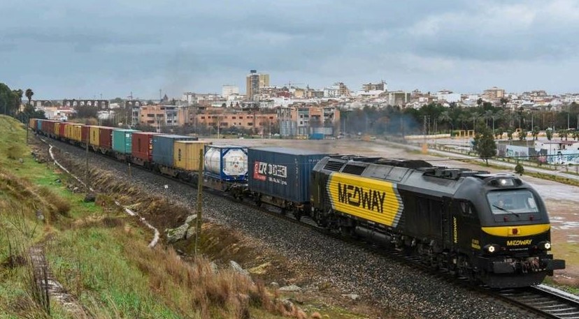 Transporte ferroviário da China para Portugal